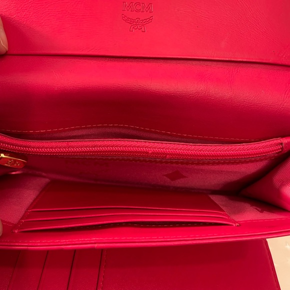 MCM Hot Pink Leather Studded Logo Motifs Wallet - Picture 13 of 17